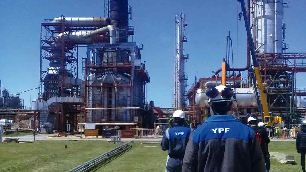 refineria ensenada ypf